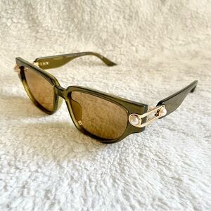 NWOT Le Specs x Missoma Serpens Link Olive Green Sunglasses